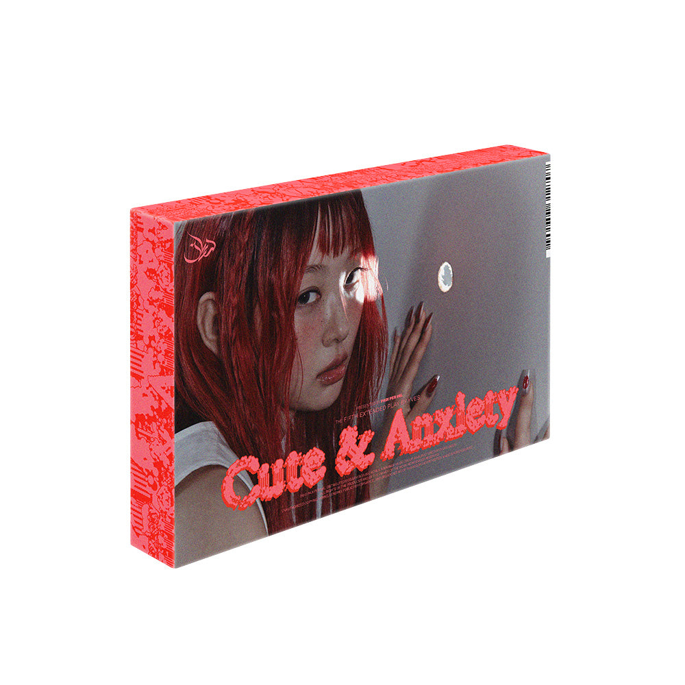 [PRE-ORDER] YVES - 5th EP ‘Cute & Anxiety’