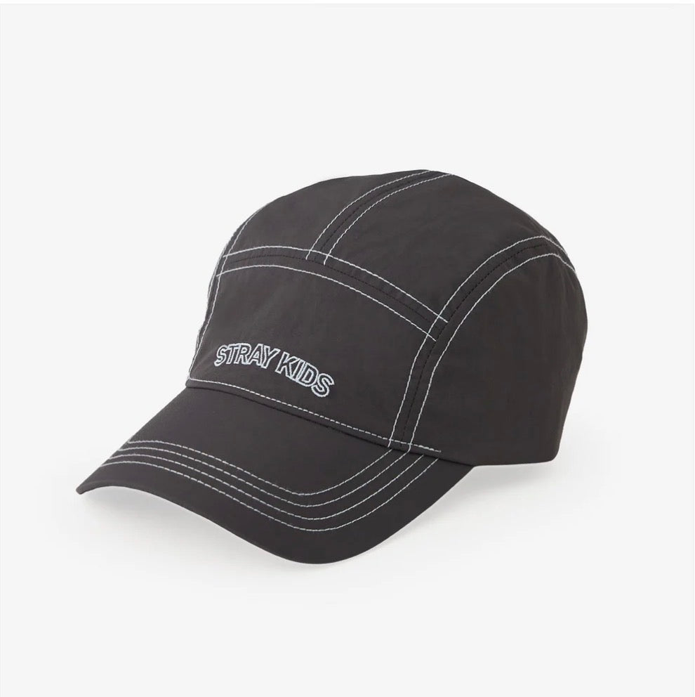 [PRE-ORDER] STRAY KIDS - World Tour ‘RUN IT JAPAN’ MD (Cap)