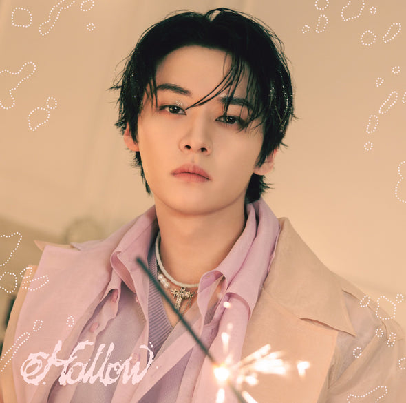 [PRE-ORDER] STRAY KIDS - Japanese 3rd Mini Album ‘HOLLOW’ (Limited Fan Club Solo Jacket)