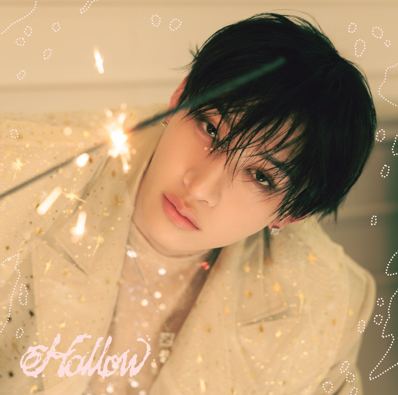 STRAY KIDS - Japanese 3rd Mini Album ‘HOLLOW’ (Limited Fan Club Solo Jacket)