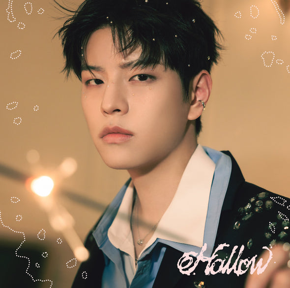 [PRE-ORDER] STRAY KIDS - Japanese 3rd Mini Album ‘HOLLOW’ (Limited Fan Club Solo Jacket)