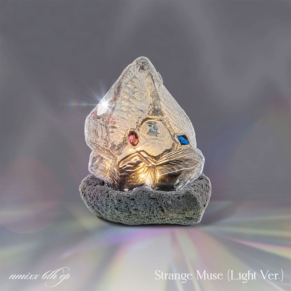 [PRE-ORDER] NMIXX - 6th EP 'STRANGE MUSE' (Light Ver.)