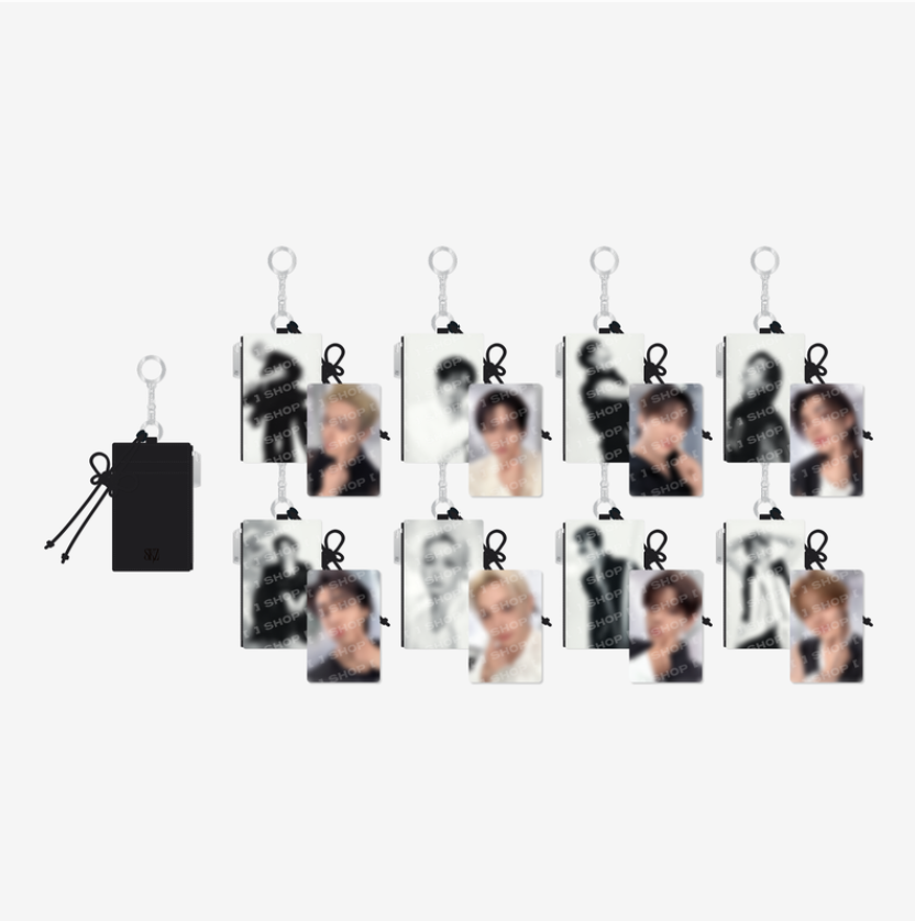 [PRE-ORDER] STRAY KIDS - World Tour RUN IT SEOUL MD (Card Holder Keyring)