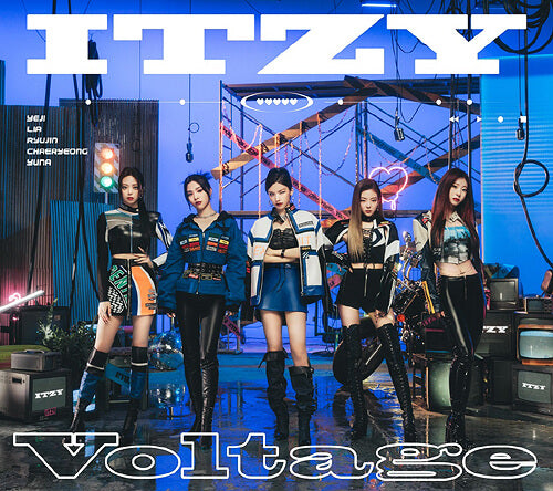 ITZY - 'Voltage' 1st Japanese Single Album